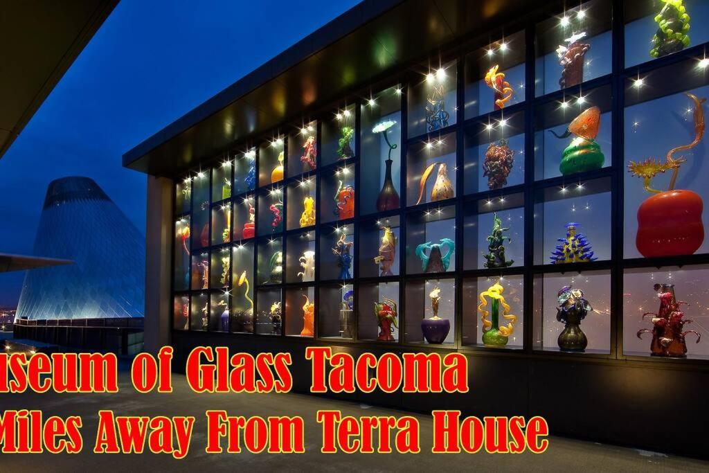 Terra House Tacoma - Ev Power Station, Crib, Stroller, High Chair 外观 照片